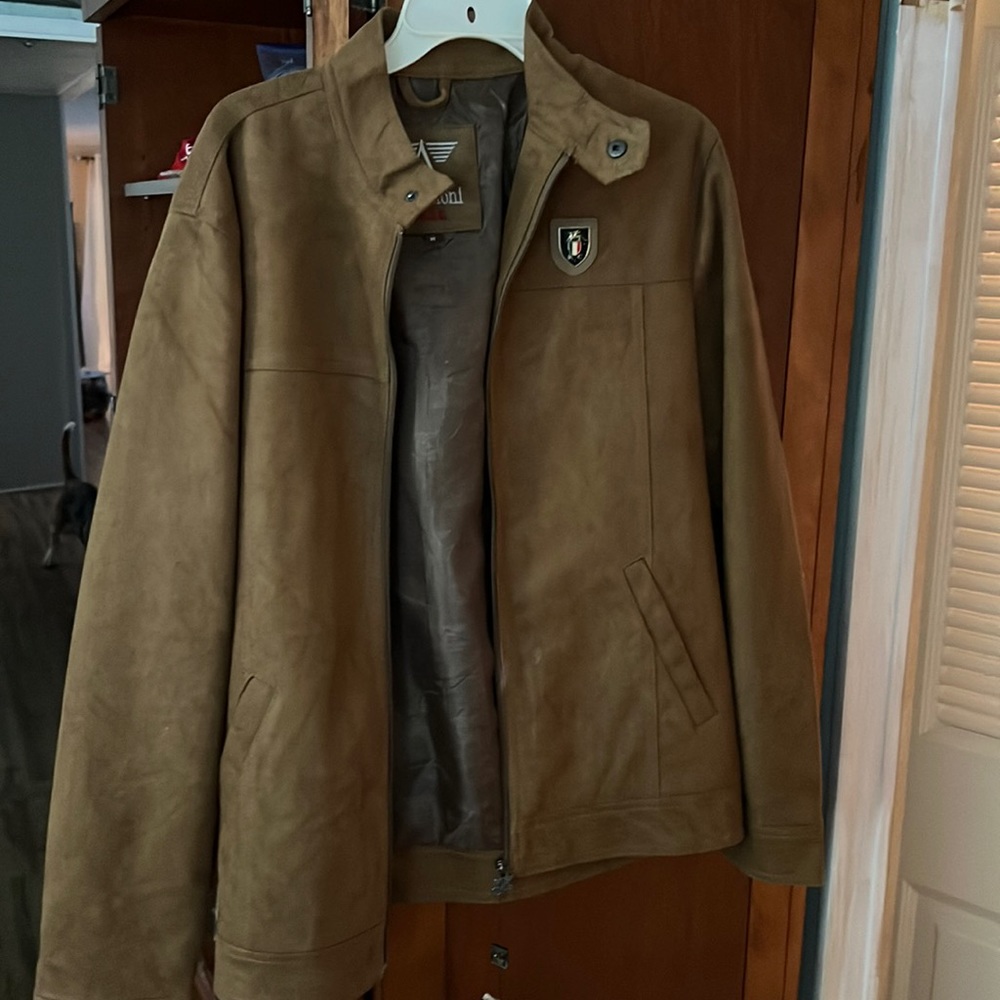 New with tags brown leather jacket with zipper.